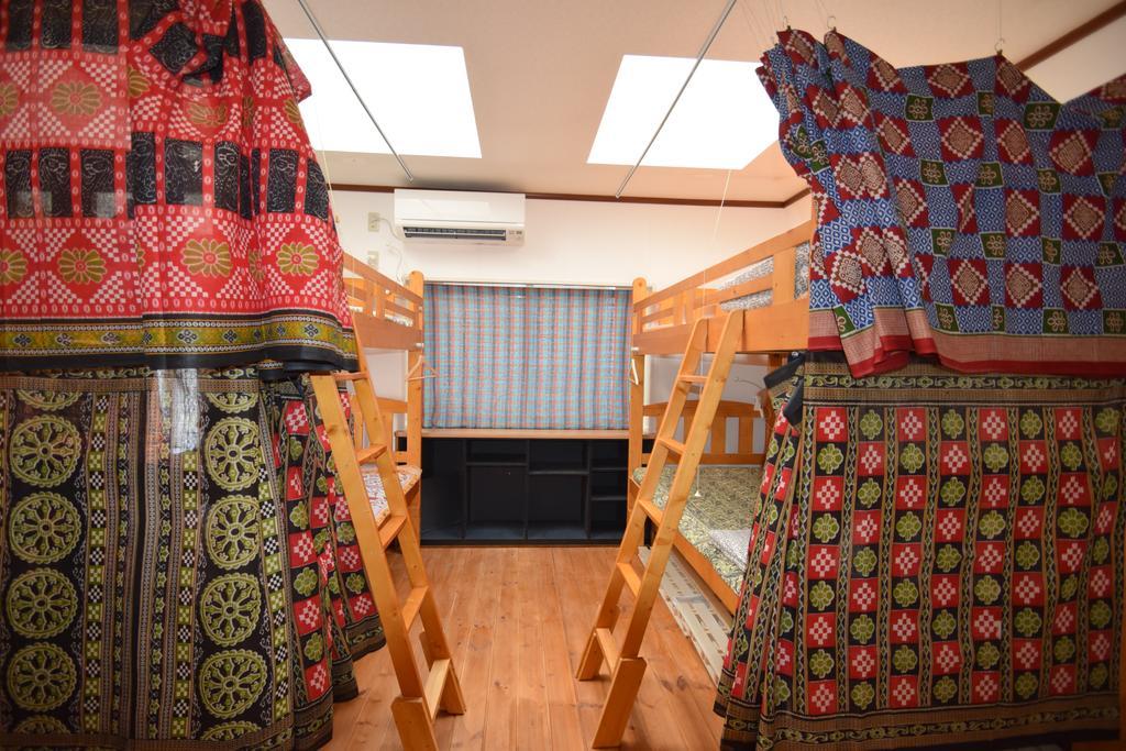 Santana Guest House Oszaka Kültér fotó