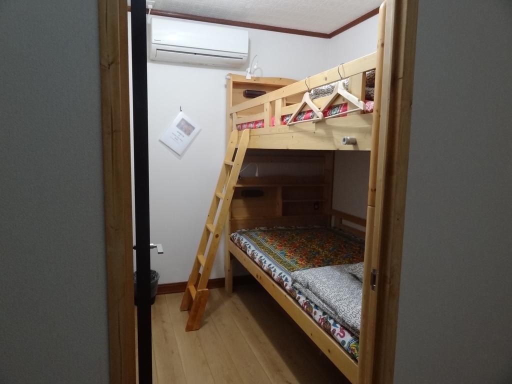 Santana Guest House Oszaka Kültér fotó